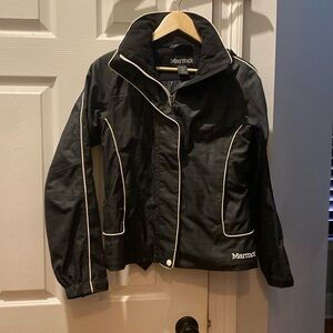 Marmot jacket charcoal gray and white piping hood fleece lined